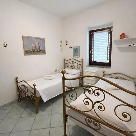 42 Apartmán