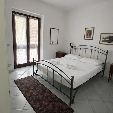 42 Apartmán